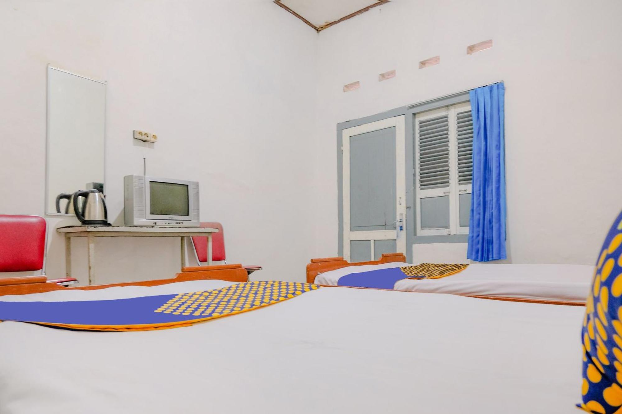 סרנגן Oyo Life 2638 Hotel Raya מראה חיצוני תמונה