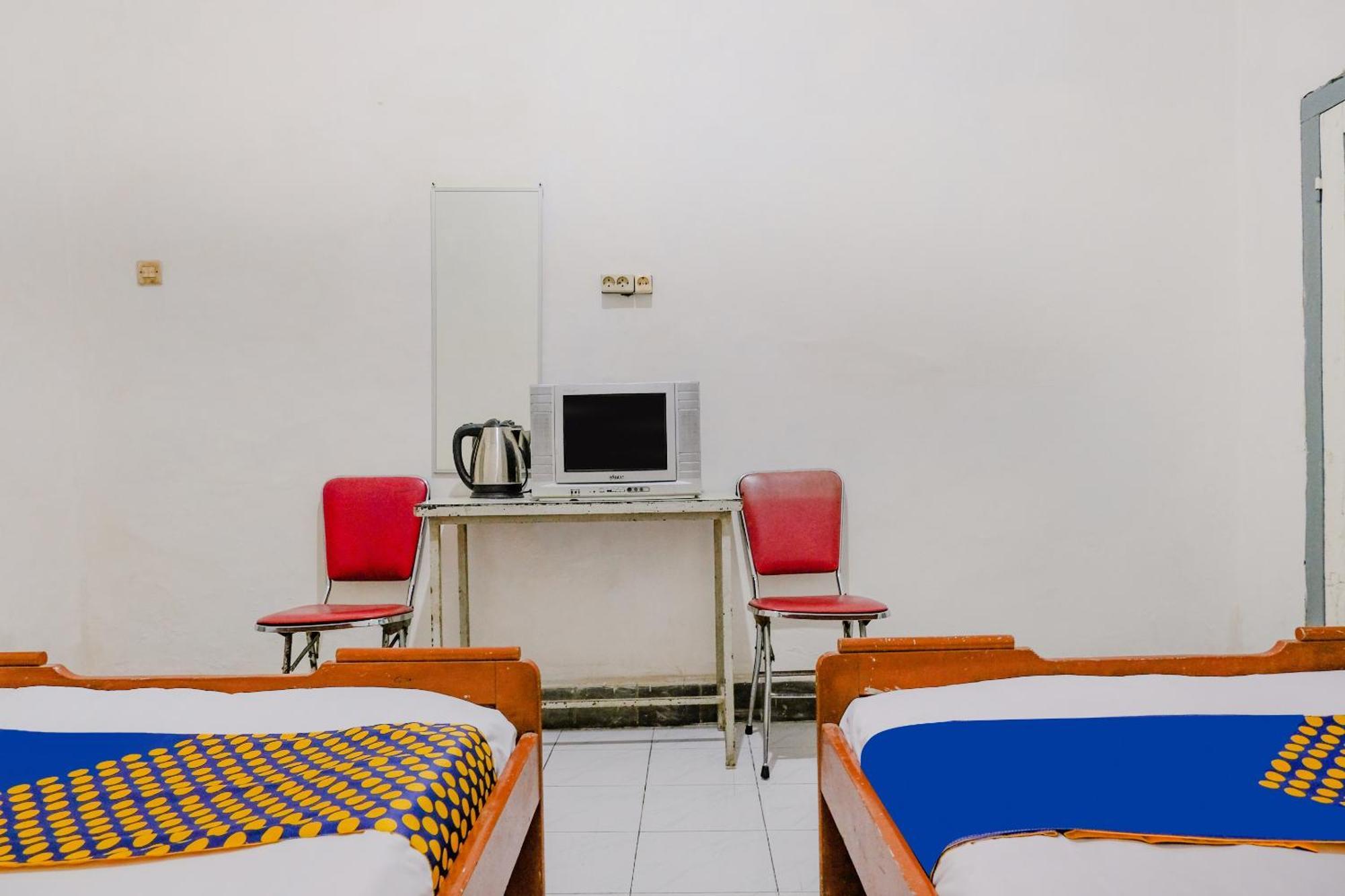 סרנגן Oyo Life 2638 Hotel Raya מראה חיצוני תמונה